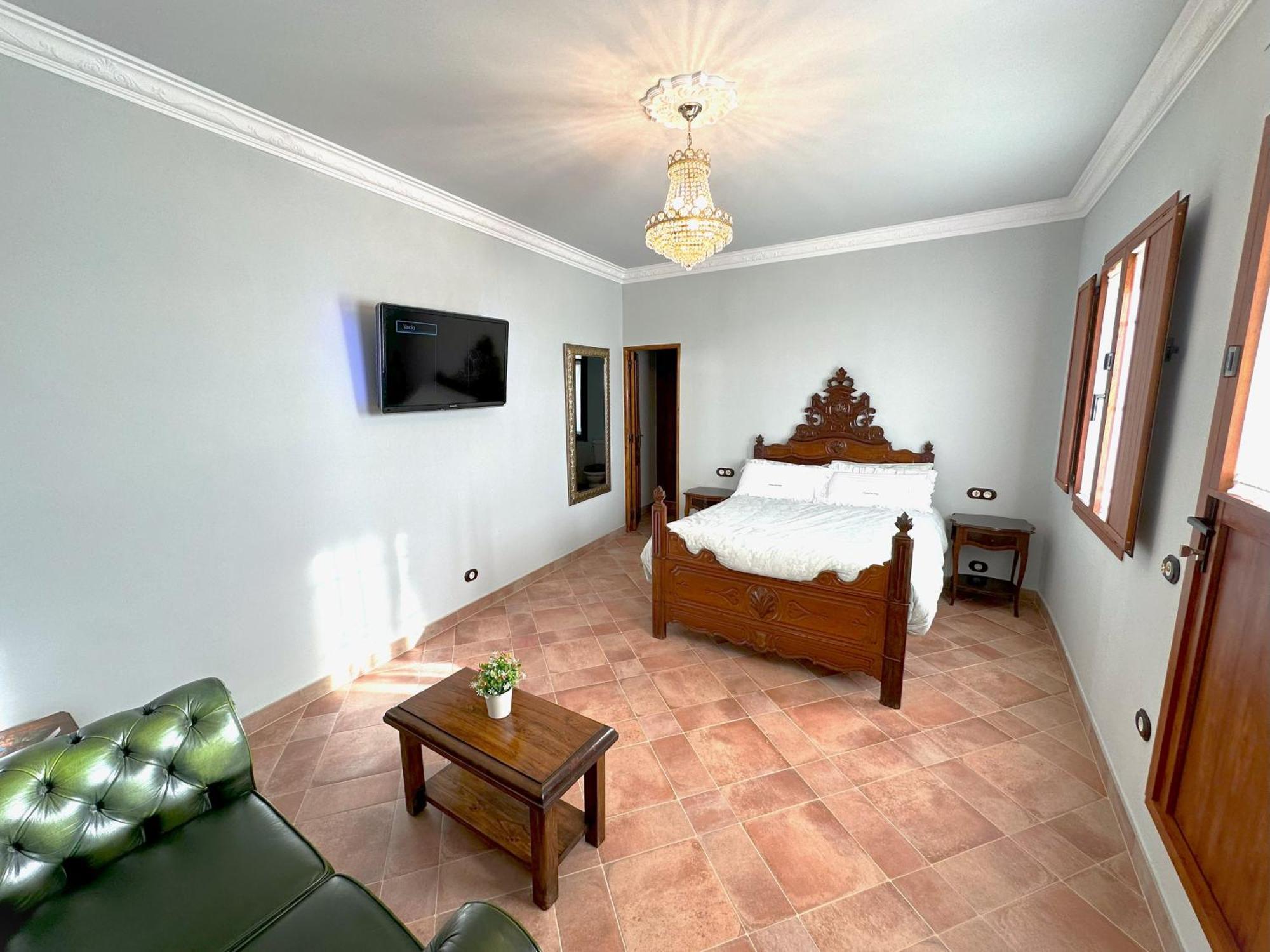 Masia Can Viver - Olive Oil Tourism B&B Bigues I Riells Ngoại thất bức ảnh