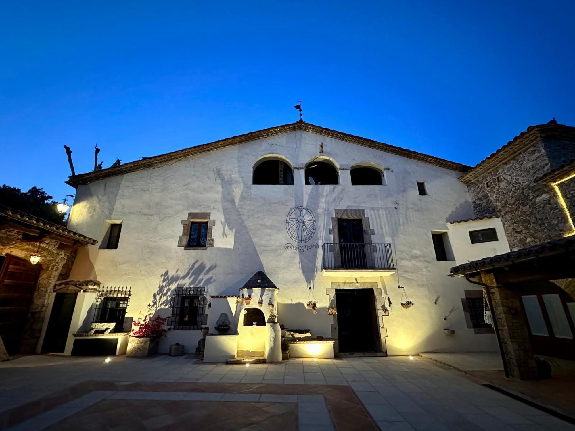 Masia Can Viver - Olive Oil Tourism B&B Bigues I Riells Ngoại thất bức ảnh
