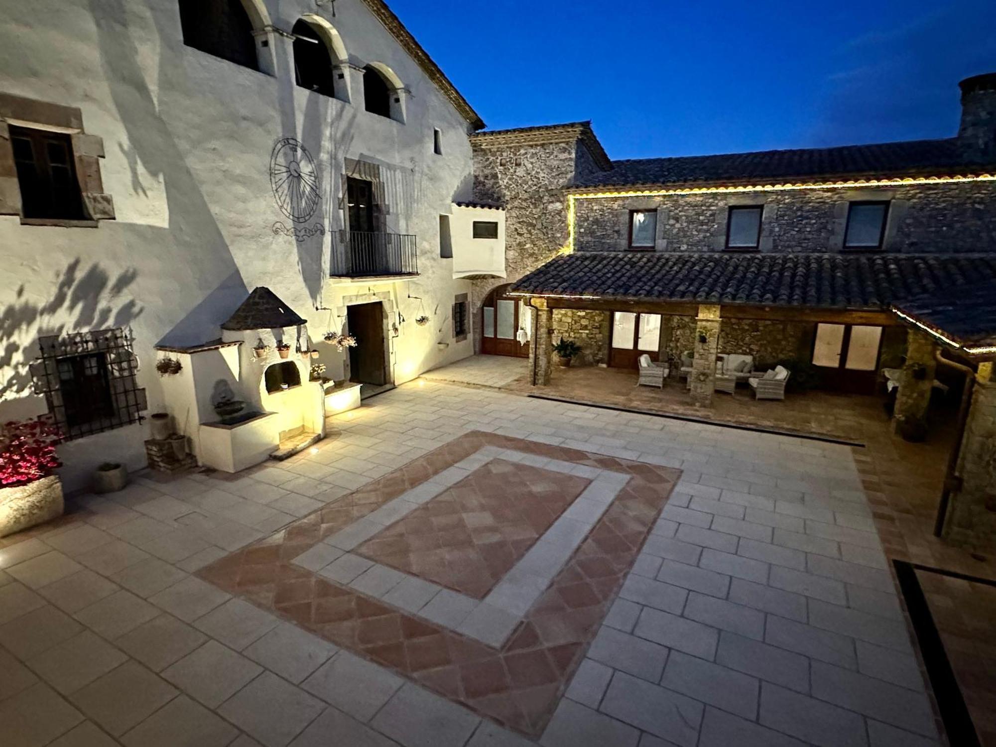 Masia Can Viver - Olive Oil Tourism B&B Bigues I Riells Ngoại thất bức ảnh